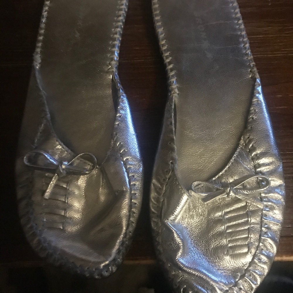 Bronx silver slip on shoes size 39